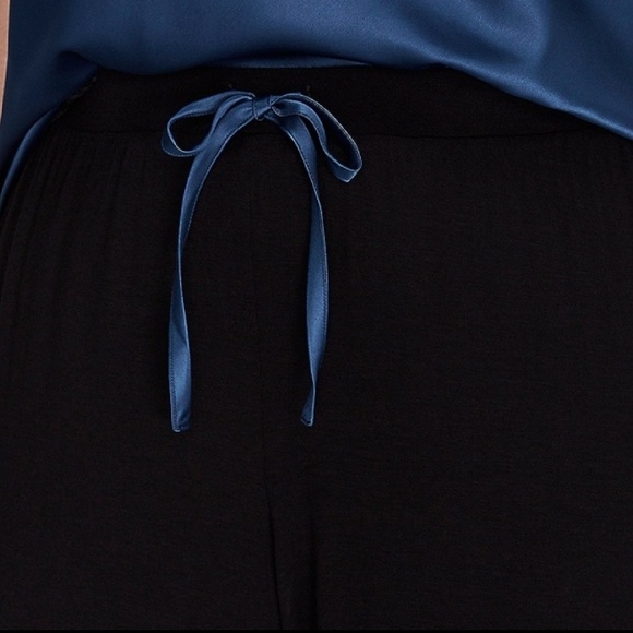 Blue stretch satin Cami and pants pj set - Picture 3 of 4